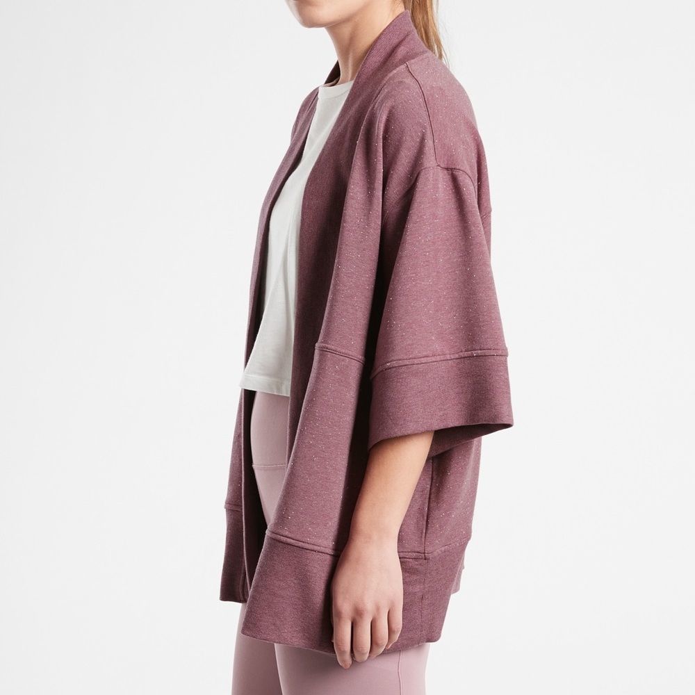 Athleta | Lotus Textured Wrap